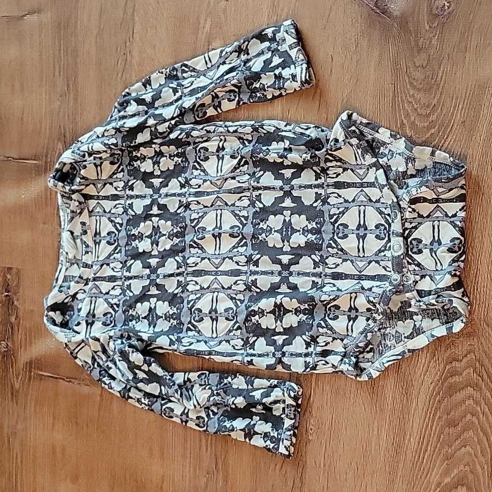 Kate quinn long sleeved bodysuit/onesie
